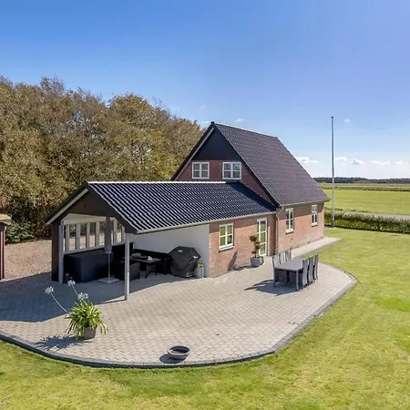 Vakantiehuis By The Wadden Sea Højer