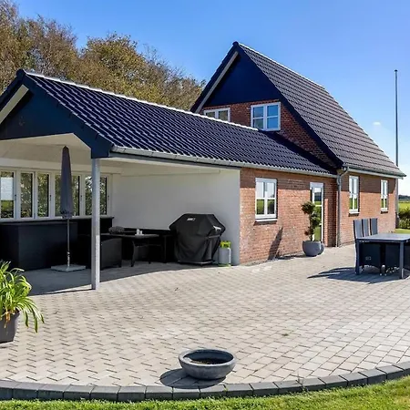 By The Wadden Sea Holiday home *